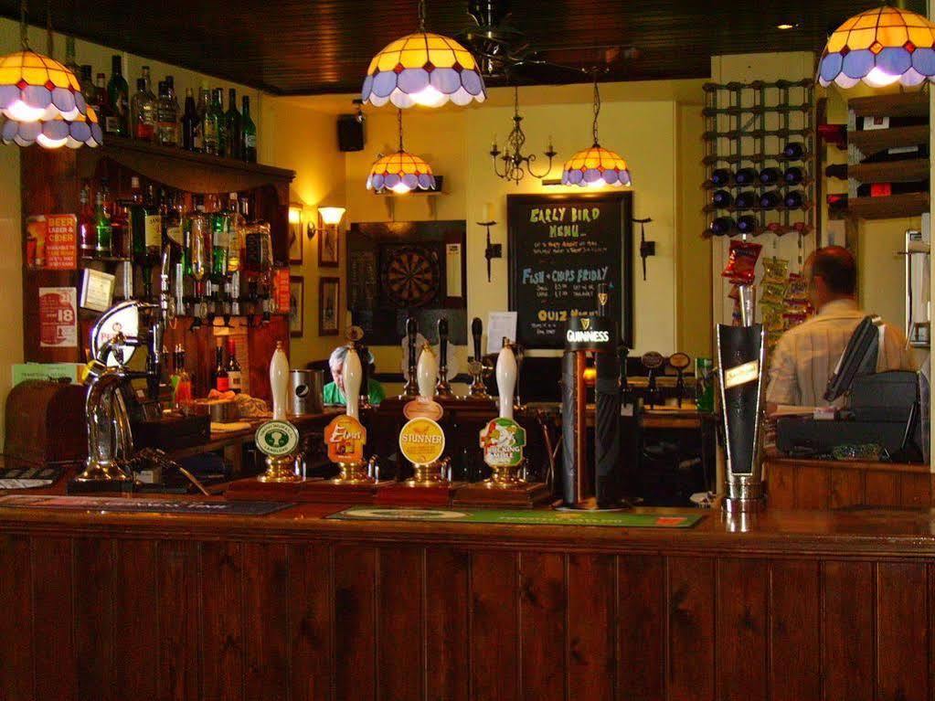 The Bell Inn Frampton on Severn Dış mekan fotoğraf